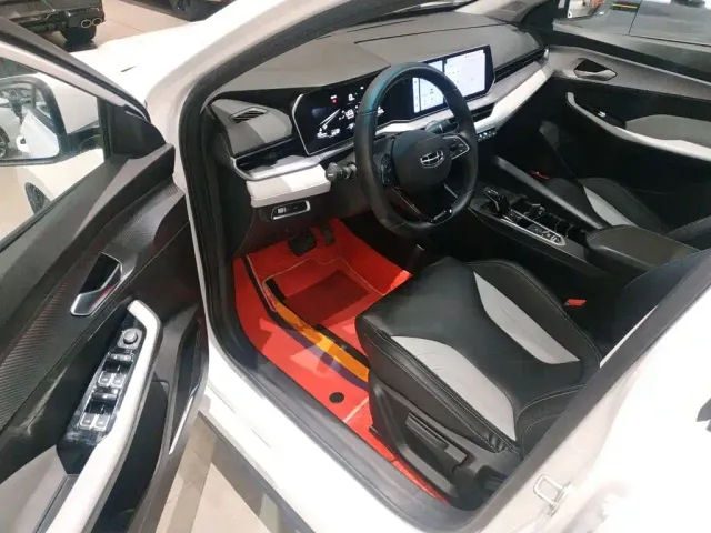 Geely Binrui — Фото автомобиля 15