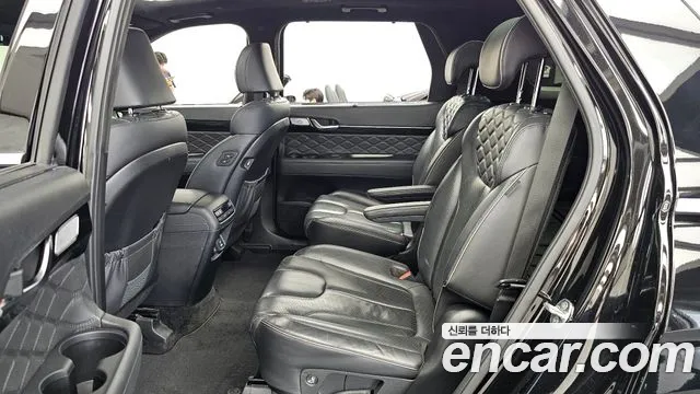 Hyundai Palisade Palisade Бензин 3.8 4WD — Фото автомобиля 25