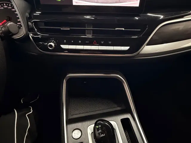 Haval H6 — Фото автомобиля 13