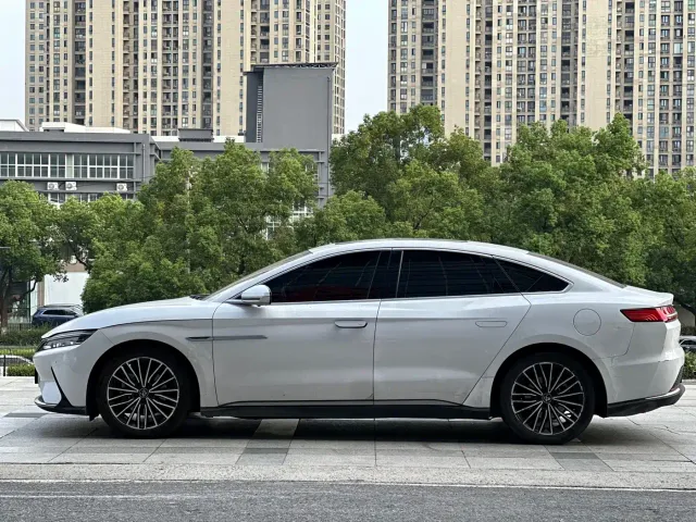 BYD Han — Фото автомобиля 7