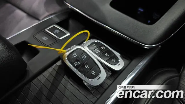 Hyundai Grandeur Новый Grandeur IG — Фото автомобиля 24