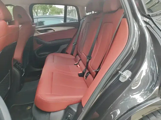 BMW X4 — Фото автомобиля 16
