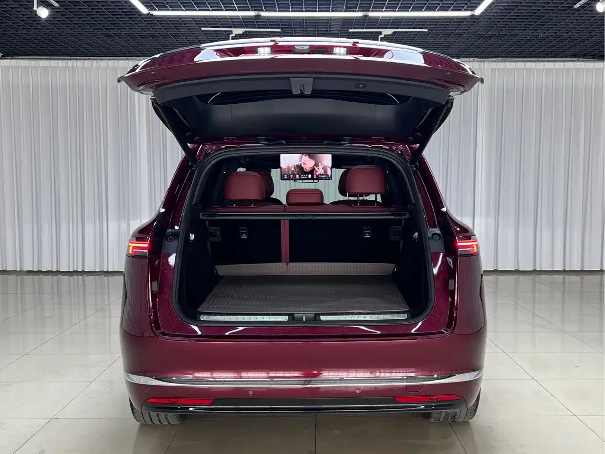 AITO Wenjie AITO M7 2026 Extended Range Ultra AWD 5-Seater — Фото автомобиля 6