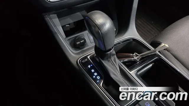 Hyundai Sonata — Фото автомобиля 9