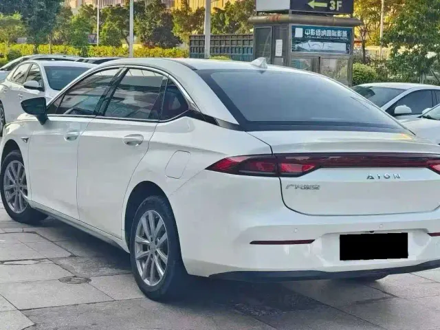 GAC Aion S — Фото автомобиля 6