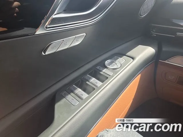 Genesis GV80 2.5T Бензин 2WD — Фото автомобиля 17