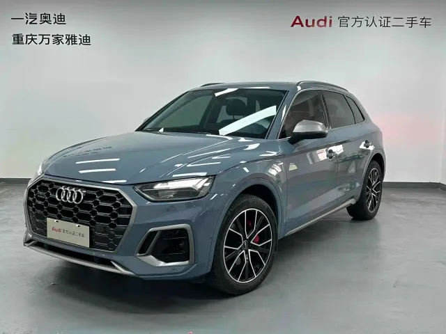 Фотография автомобиля — Audi Q5L