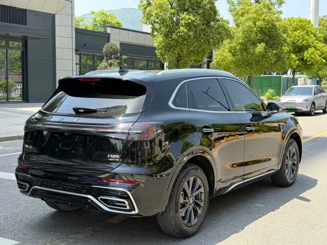 Hongqi HS5 — Фото автомобиля 8