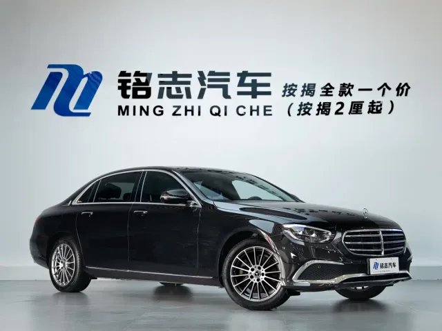 Mercedes-Benz E-Class — Фото автомобиля 2