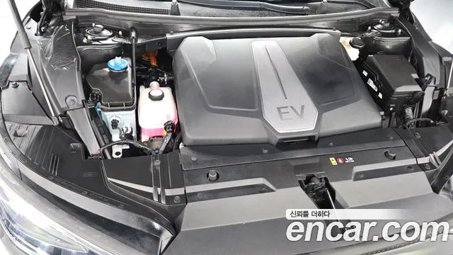 Kia EV6 — Фото автомобиля 6
