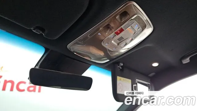 Genesis GV70 — Фото автомобиля 29