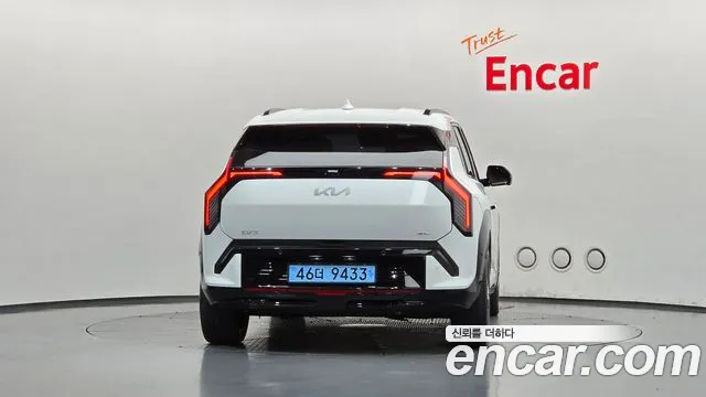 Kia EV3 — Фото автомобиля 4