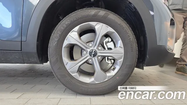 Kia Seltos New — Фото автомобиля 6