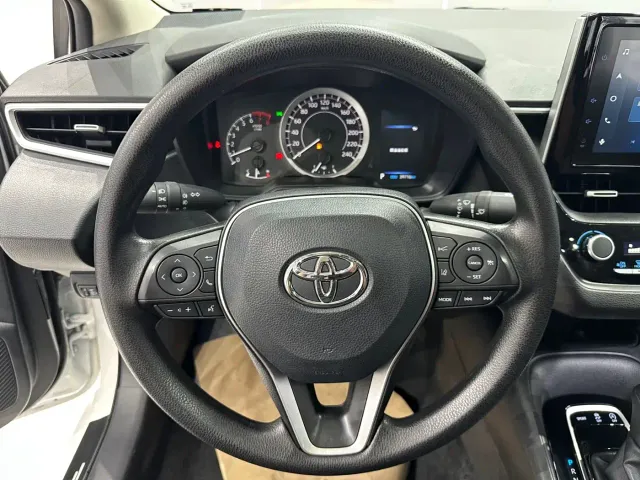 Toyota Corolla — Фото автомобиля 11