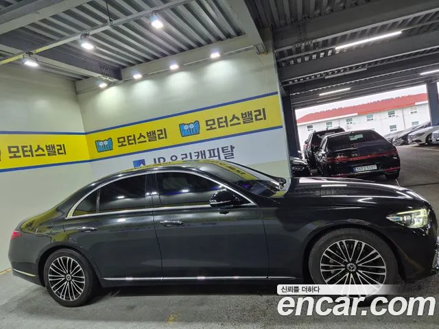 Mercedes-Benz S-Class S-класс W223 — Фото автомобиля 9