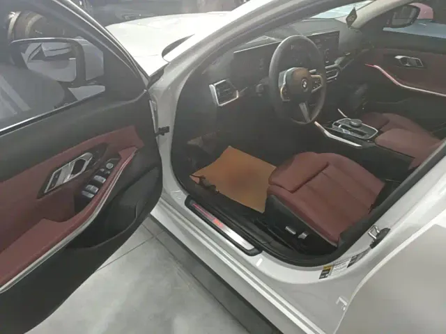BMW i3 — Фото автомобиля 15