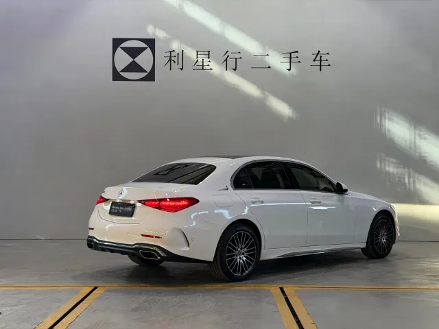 Mercedes-Benz C-Class — Фото автомобиля 19