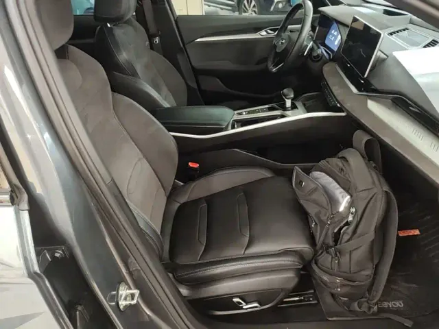 Geely Xingrui — Фото автомобиля 24
