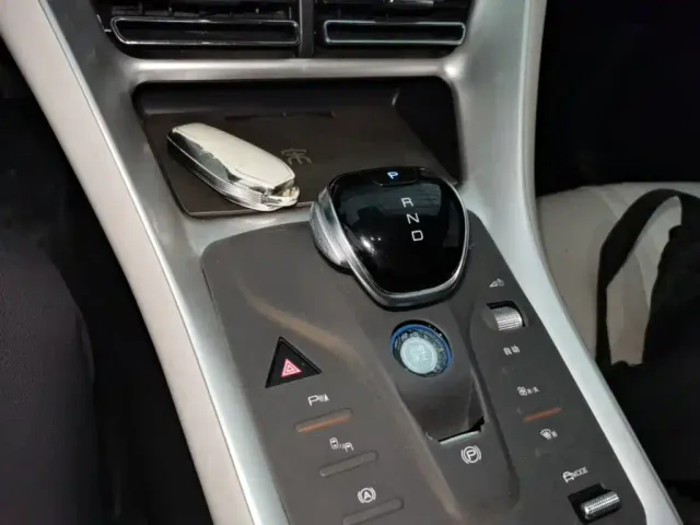 BYD Song Pro — Фото автомобиля 13