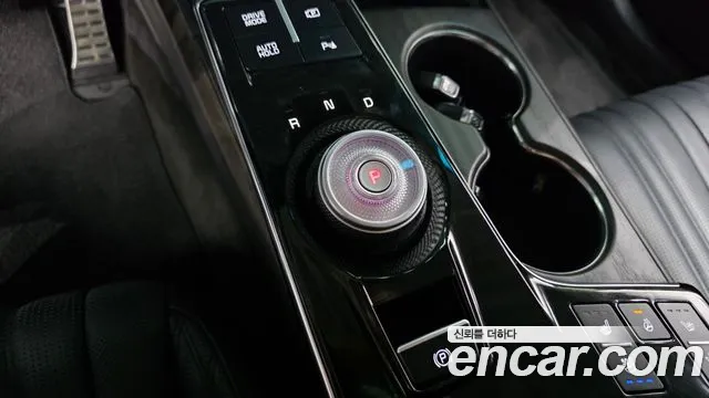 Kia K8 2.5 Бензин 2WD — Фото автомобиля 9