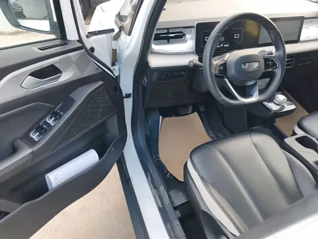 Geely Geometry E Firefly — Фото автомобиля 15