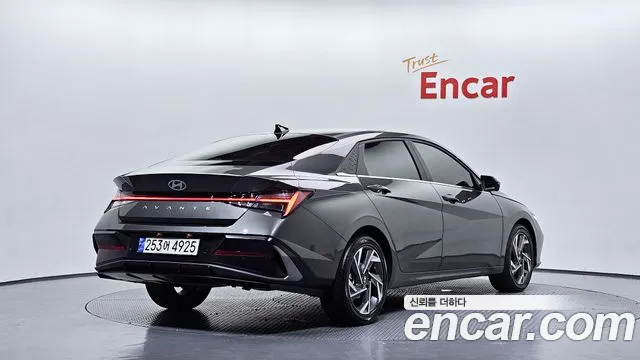 Hyundai AVANTE Новый Avante (CN7) — Фото автомобиля 2