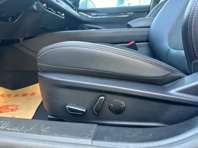 Ford Mondeo — Фото автомобиля 20