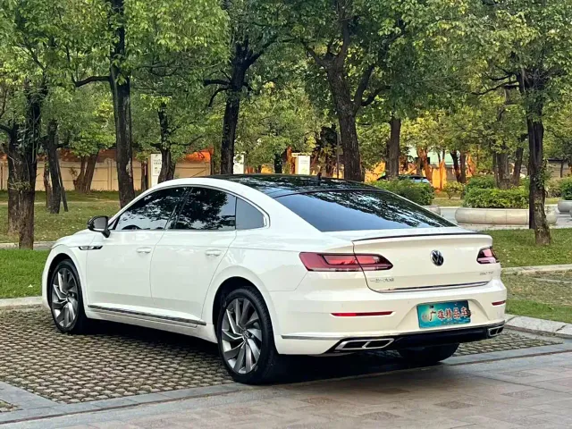 Volkswagen CC — Фото автомобиля 4