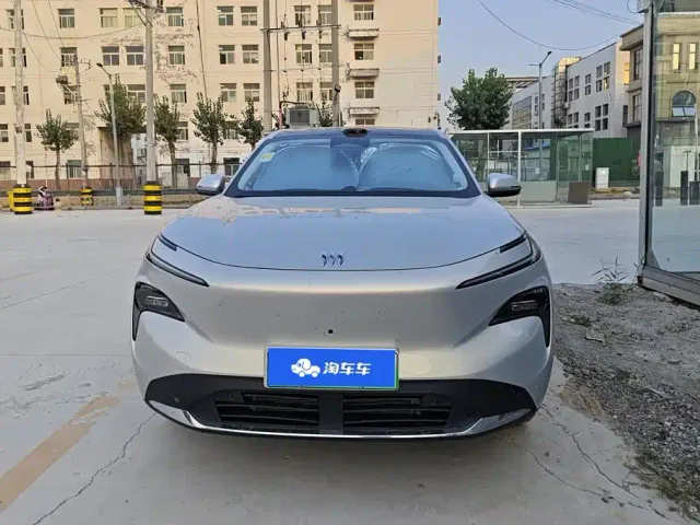Buick Zhijing E7 — Фото автомобиля 2