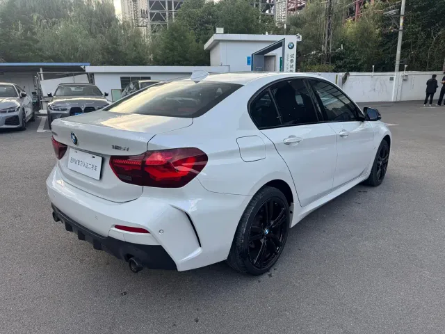 BMW 1 Series — Фото автомобиля 6