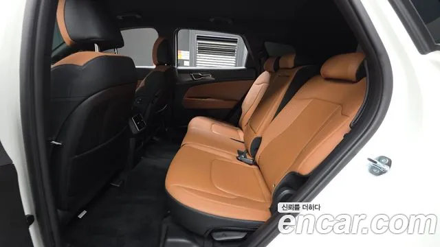 Kia Sportage Sportage 5-е поколение Бензин 1.6 турбо 2WD — Фото автомобиля 12