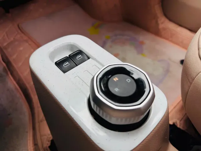 Geely Panda — Фото автомобиля 10