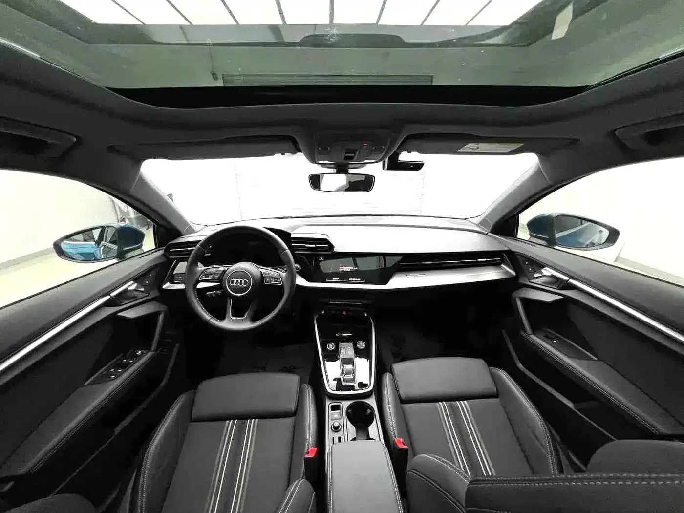 Audi Audi A3 2021 Sportback 35 TFSI Fashion Sport — Фото автомобиля 12