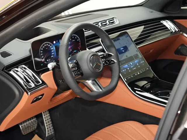 Mercedes-Benz S-Class — Фото автомобиля 16