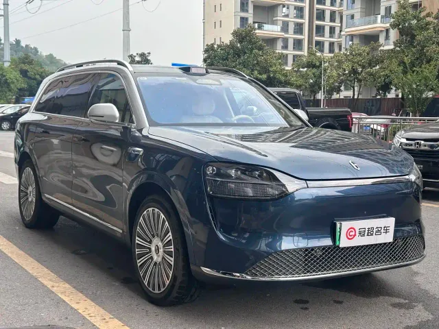 Aito M9 — Фото автомобиля 3