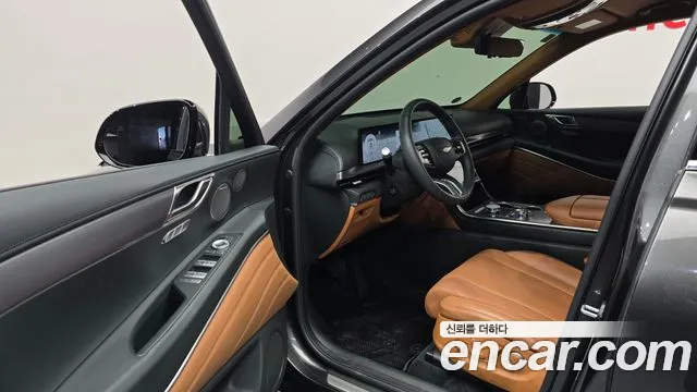 Genesis GV80 — Фото автомобиля 10