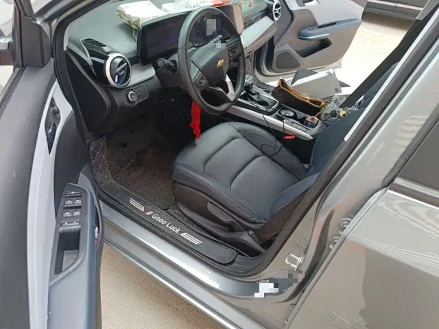 Chevrolet Monza — Фото автомобиля 12