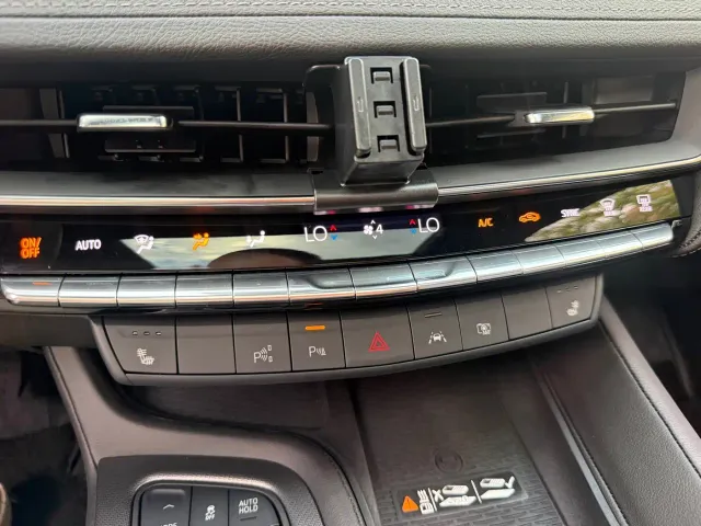 Cadillac CT5 — Фото автомобиля 17