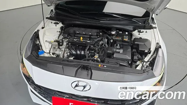 Hyundai Avante CN7 — Фото автомобиля 6
