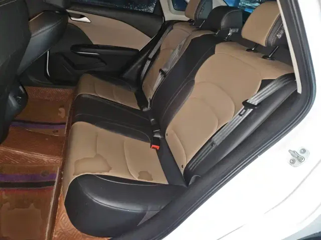 Chevrolet Monza — Фото автомобиля 18