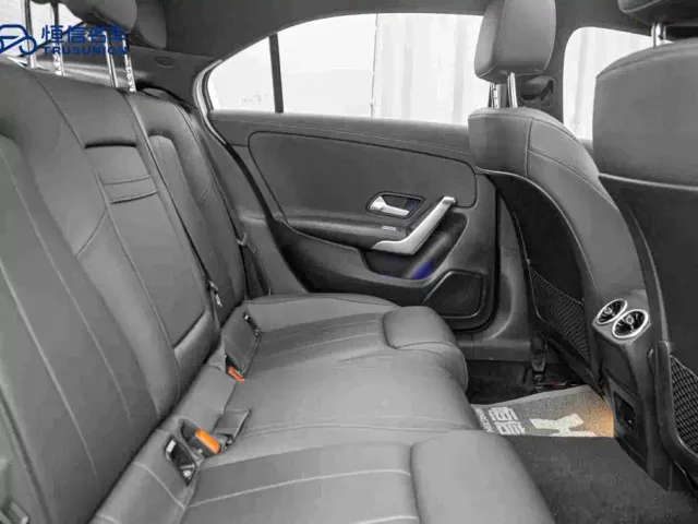 Mercedes-Benz A-Class — Фото автомобиля 16