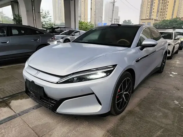 Фотография автомобиля — BYD Han L