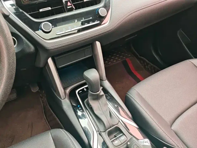 Toyota Frontlander — Фото автомобиля 13