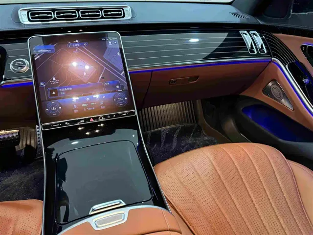 Mercedes-Benz S-Class — Фото автомобиля 15
