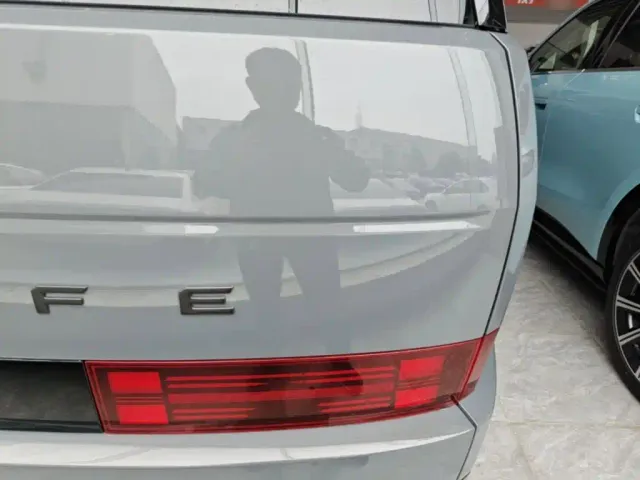 Hyundai Santa Fe — Фото автомобиля 7