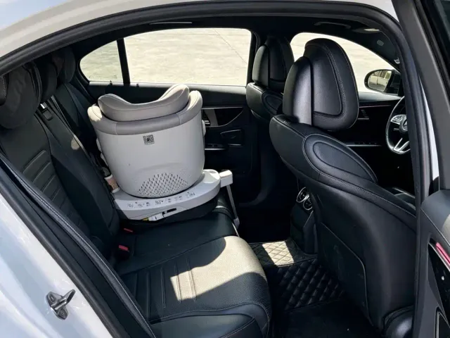 Mercedes-Benz C-Class — Фото автомобиля 7