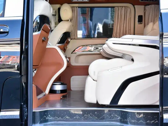 Karsheng Karshen V-Class — Фото автомобиля 11