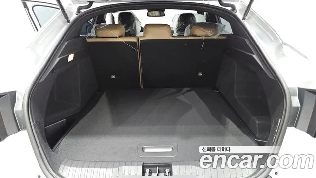 Renault-KoreaSamsung Arkana Arkana 1.6 GTe Iconic — Фото автомобиля 17