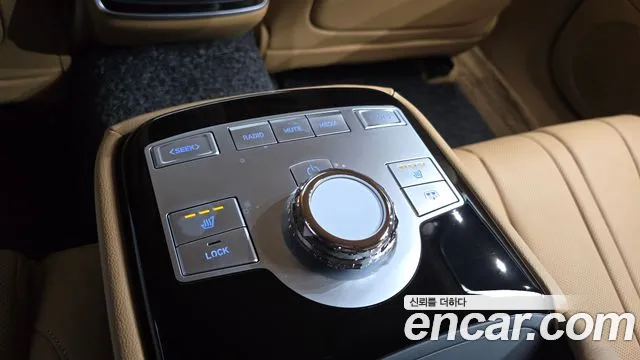 Genesis G80 Бензин 2.5 турбо AWD — Фото автомобиля 18