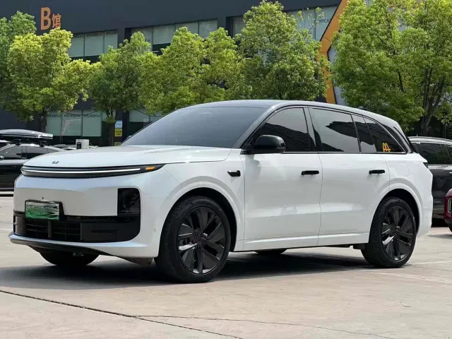Фотография автомобиля — Li Auto L6